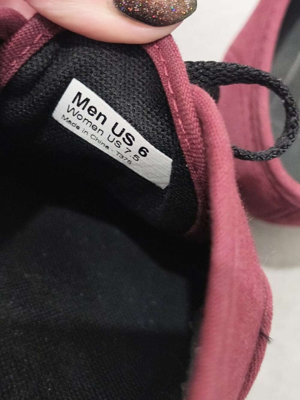 Vans Low Top Burgundy Sneakers - Picture 7 of 7